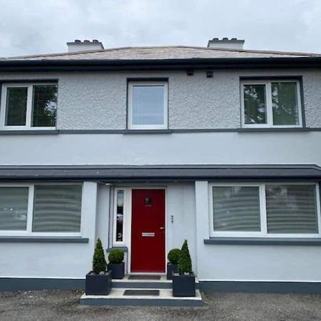 Location, Location - Modern 2 Bed Apt In Killarney Eksteriør billede